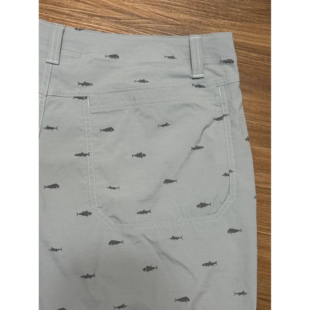 Under Armour HeatGear Mens Fish Hunter AOP Performance Shorts Blue Grey Size 38